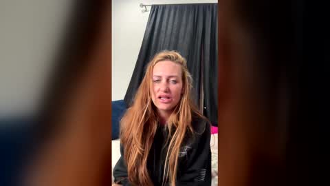 Snapshot of koyoteej chatting on 03/05/26, 02:07 koyoteej online show from 03/05/26, 02:07