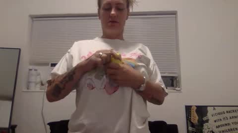 Snapshot of koyoteej chatting on 03/13/26, 07:26 koyoteej online show from 03/13/26, 07:26