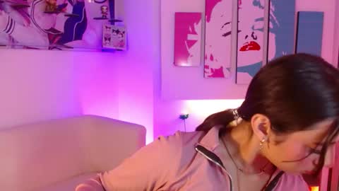 Elizabeth online show from 02/20/26, 12:05