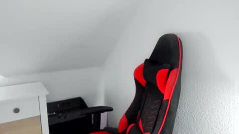 Snapshot of kozik1992 chatting on 11/29/25, 08:39 Bartek online show from 11/29/25, 08:39