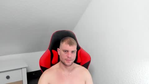 Snapshot of kozik1992 chatting on 03/22/26, 09:18 Bartek online show from 03/22/26, 09:18