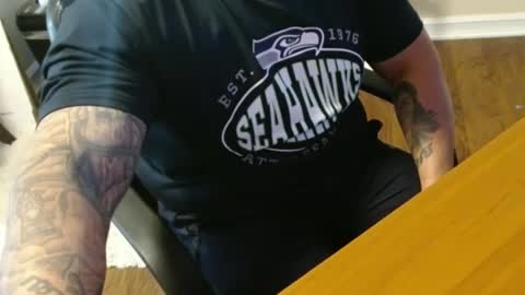 Snapshot of kp253 chatting on 09/28/25, 09:42 KP online show from 09/28/25, 09:42