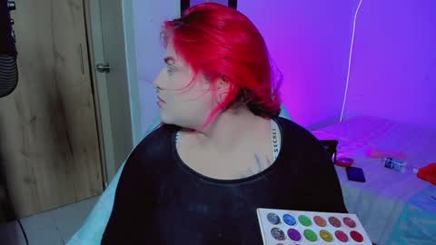 Khloe online show from 01/09/25, 02:11