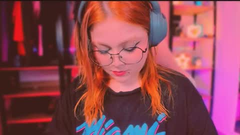 Khloe online show from 03/07/26, 03:03