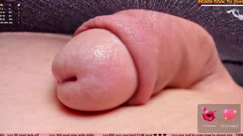 Snapshot of kpetra chatting on 12/15/25, 08:02 Petra online show from 12/15/25, 08:02