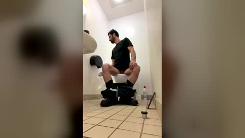 Snapshot of kpk1982 chatting on 04/20/26, 04:48 kpk1982 online show from 04/20/26, 04:48