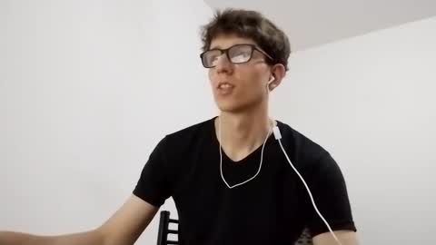 Snapshot of kpo10 chatting on 01/06/25, 09:11 Facu online show from 01/06/25, 09:11