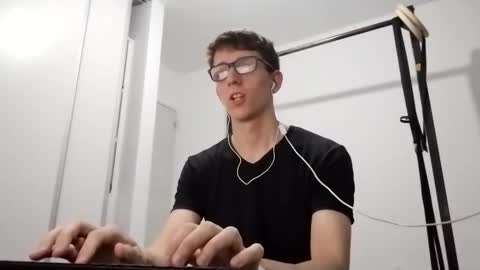 Facu online show from 02/10/26, 07:12