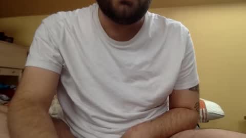 Snapshot of kr4k3n_ chatting on 10/28/25, 03:14 kr4k3n_ online show from 10/28/25, 03:14