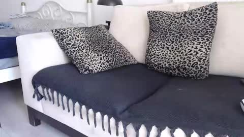 Mert online show from 10/21/25, 09:21