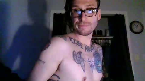 Snapshot of krasher2313 chatting on 03/11/25, 07:48 hard hung horny online show from 03/11/25, 07:48