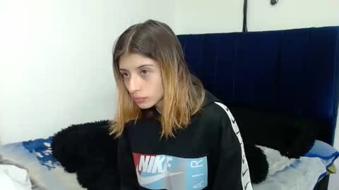 kratos_and_afrodita online show from 11/09/25, 07:23