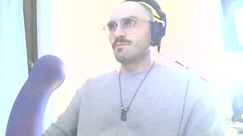Snapshot of kratoskratoskratos chatting on 03/14/26, 06:30 Kratos online show from 03/14/26, 06:30