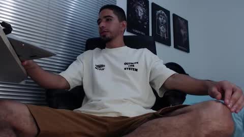 Snapshot of kratoswolf chatting on 02/20/26, 07:47 kratoswolf online show from 02/20/26, 07:47