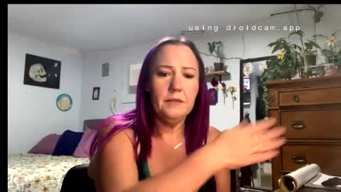 Snapshot of kreamyk420 chatting on 03/22/26, 02:48 kreamyk420 online show from 03/22/26, 02:48