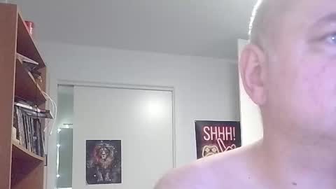 kreolsk34 online show from 11/30/25, 10:36