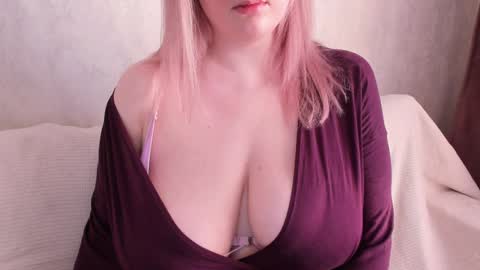 KrisRus online show from 01/04/25, 10:38