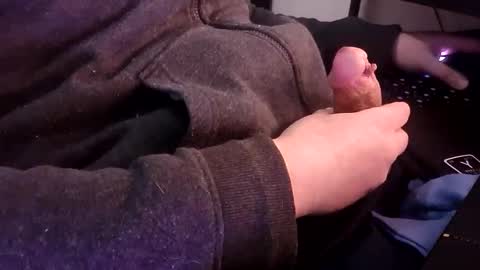 krime59100 online show from 02/04/26, 02:17