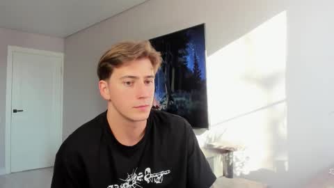 Snapshot of krishort chatting on 02/15/26, 10:03 krishort online show from 02/15/26, 10:03