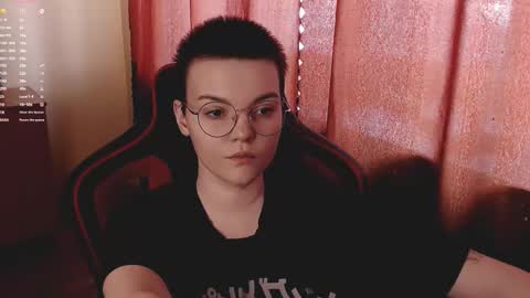 Snapshot of krisneal chatting on 03/14/26, 09:15 krisneal online show from 03/14/26, 09:15