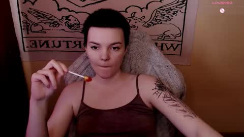 Snapshot of krisneal chatting on 03/20/26, 09:36 krisneal online show from 03/20/26, 09:36