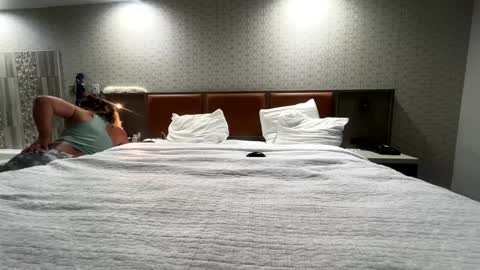 Snapshot of krisnona chatting on 03/05/25, 11:27 krisnona online show from 03/05/25, 11:27