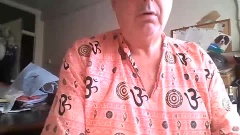 kriss online show from 07/31/26, 07:19