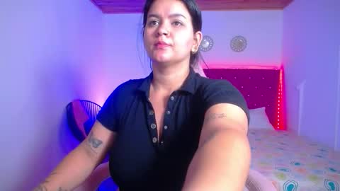 kriss_sweetboobs online show from 12/16/25, 12:10