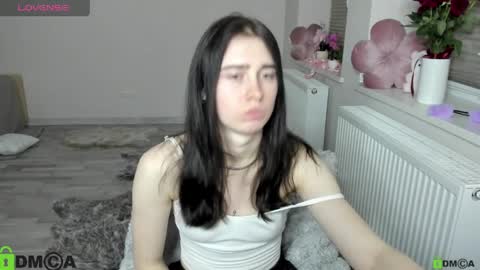 Snapshot of krisslimada chatting on 04/07/26, 08:42 KrissLimada online show from 04/07/26, 08:42