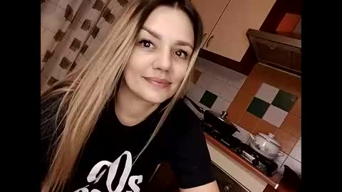 Snapshot of krisssexi chatting on 01/27/25, 12:33 KrissSexi online show from 01/27/25, 12:33