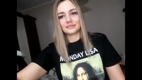 Snapshot of krisssexi chatting on 02/03/25, 05:24 KrissSexi online show from 02/03/25, 05:24