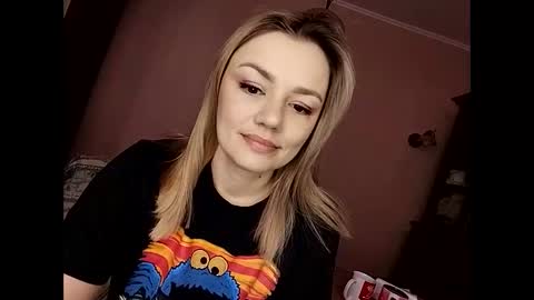 Snapshot of krisssexi chatting on 02/25/25, 05:52 KrissSexi online show from 02/25/25, 05:52