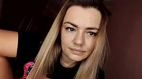 Snapshot of krisssexi chatting on 09/12/25, 08:14 KrissSexi online show from 09/12/25, 08:14