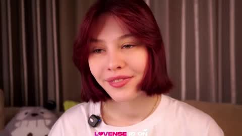Snapshot of krissyhei chatting on 05/06/26, 01:14 Sarah online show from 05/06/26, 01:14