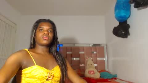 kristal_cox2 online show from 02/16/25, 10:21