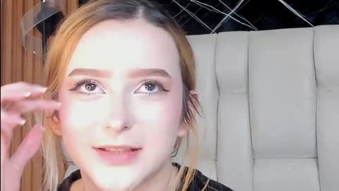 kristal online show from 11/21/25, 02:10