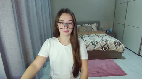 Snapshot of kristall_xxx chatting on 11/02/25, 05:54 twitter Annemarye 23 online show from 11/02/25, 05:54