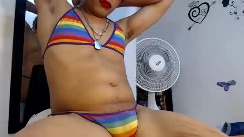 Snapshot of kristaltsxxx chatting on 02/24/25, 03:53 kristal online show from 02/24/25, 03:53