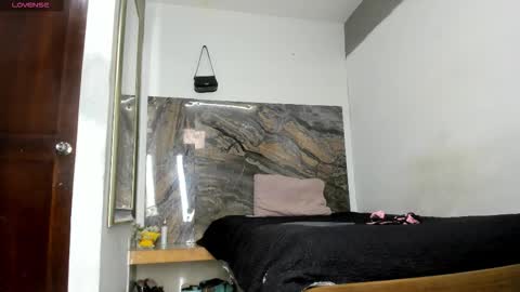 Kristel  online show from 11/19/25, 12:05