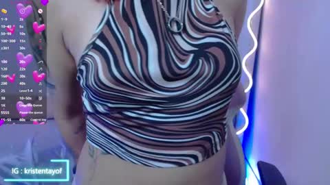 Snapshot of kristen_tay chatting on 10/15/25, 08:31 kristen_tay online show from 10/15/25, 08:31