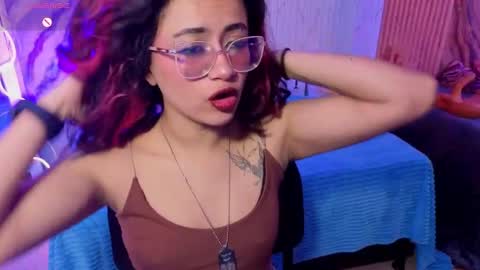 kristen_tay online show from 05/15/26, 03:24