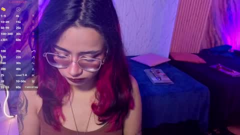 kristen_tay online show from 05/19/26, 03:02