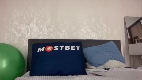 KristenFlame online show from 01/08/25, 05:05