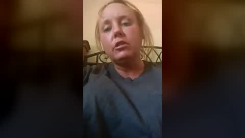 Snapshot of kristenyork45 chatting on 08/06/26, 06:32 kristenyork45 online show from 08/06/26, 06:32