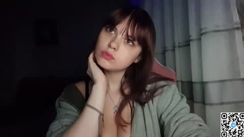 Snapshot of kristibloom chatting on 10/05/25, 06:17 Christie online show from 10/05/25, 06:17