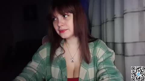 Snapshot of kristibloom chatting on 10/08/25, 06:49 Christie online show from 10/08/25, 06:49