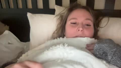 Kristi 3 online show from 12/06/24, 09:35