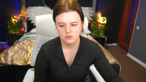 Snapshot of kristifoxy chatting on 04/26/26, 05:05 kristifoxy online show from 04/26/26, 05:05