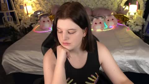 Snapshot of kristifoxy chatting on 05/12/26, 06:49 kristifoxy online show from 05/12/26, 06:49