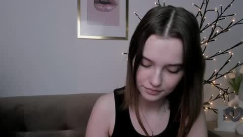 Snapshot of kristigant chatting on 06/14/26, 11:45 kristigant online show from 06/14/26, 11:45
